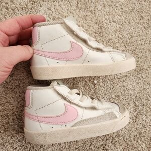 Nike Toddler Shoes Size 8